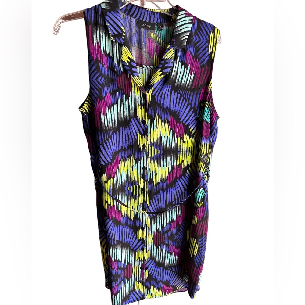 Apt 9 Size 16 Bright Geometric Sleeveless Sheath Dress, button Front, V Neck